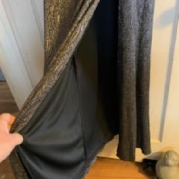 Xscape one shoulder  foil gown - Picture 7 of 13